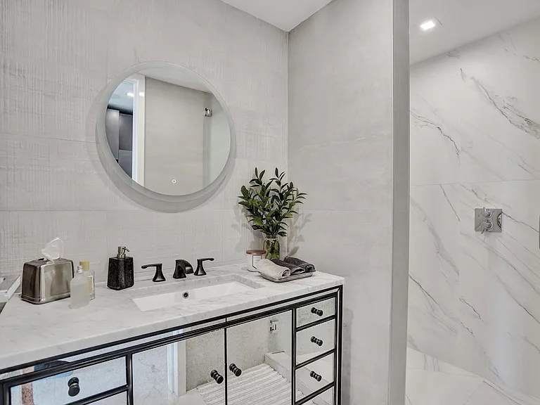 guest bathroom