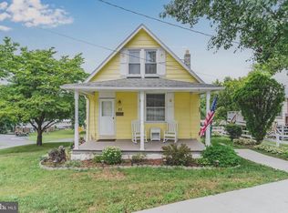 23 E Shady Ln, Enola, PA 17025