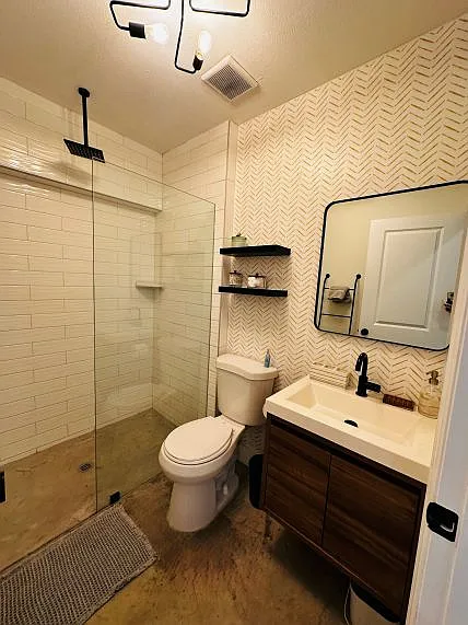 1 bed, 350 sqft, $2,000 — Photo 4