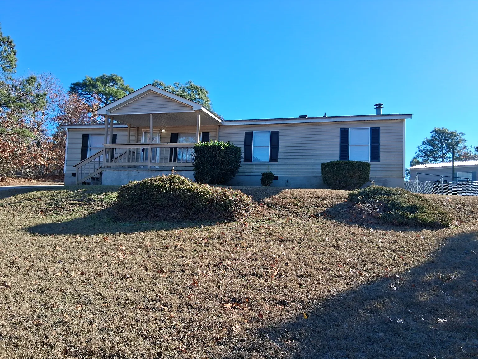 3 bed, 1248 sqft, $1,575 — Photo 1