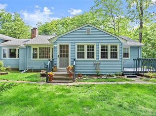 5 Dogwood Ln, Wilton, CT 06897