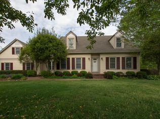 609 Twelve Oaks Rd, Tullahoma, TN 37388