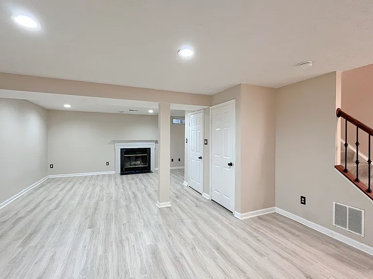 6623 Sky Blue Ct — Photo 22