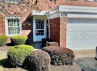 101 Chatham Way, Cleveland, OH 44124