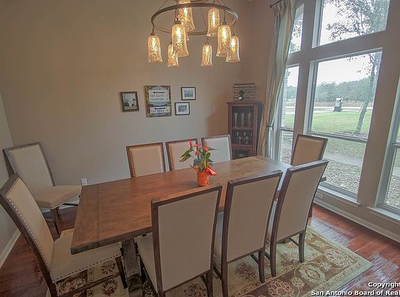 4th image of 30830 Robin Dale Dr