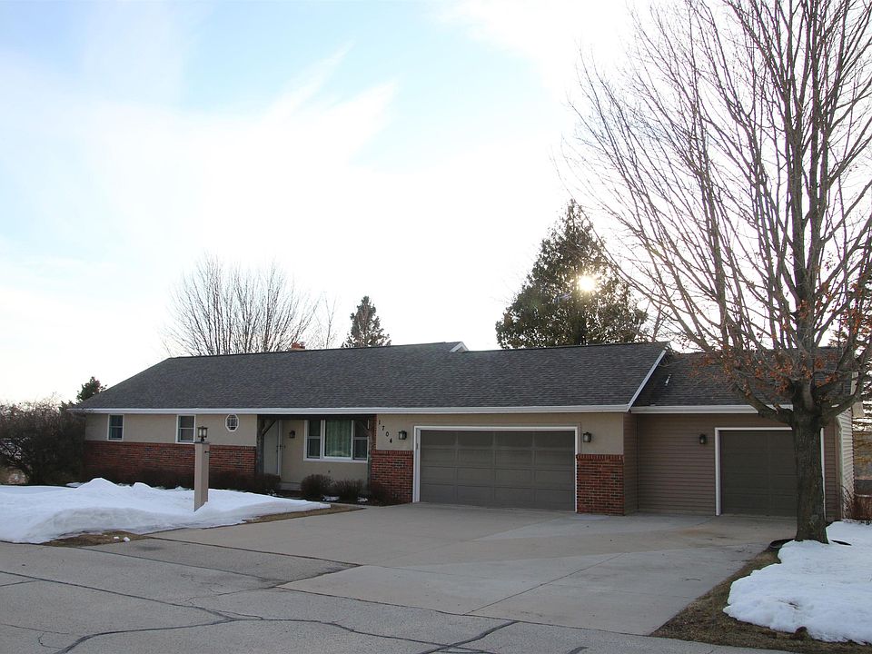 1704 Cedarview Dr, Saint Cloud, WI 53079 Zillow