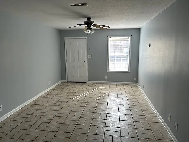 602 Cory Dr #D — Photo 5