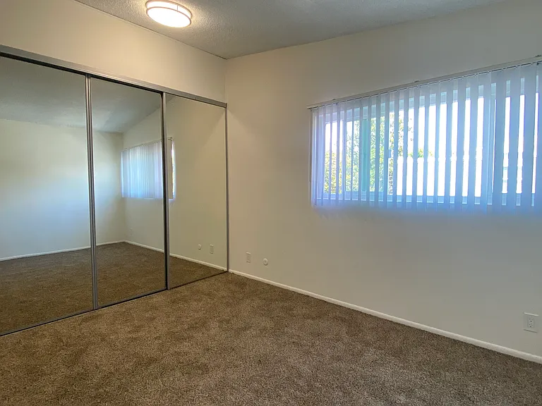 13504 Moorpark St #2 — Photo 6