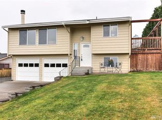 6126 N 42nd St, Tacoma, WA 98407