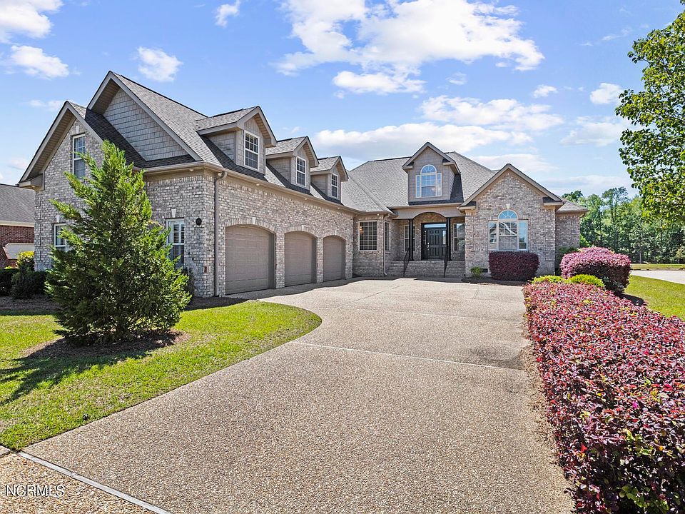 1st image of 1070 Leesburg Drive