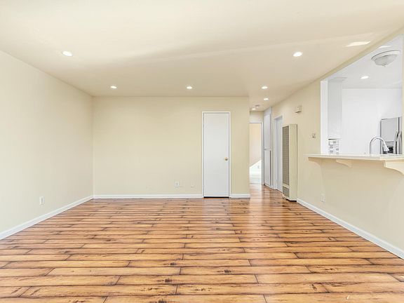 5th image of 646 Tularosa Dr APT 5
