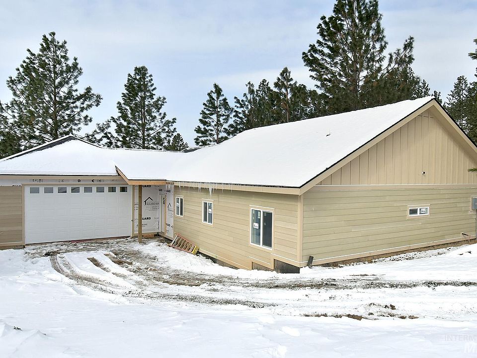 615 Division St, Deary, ID 83823 MLS 98869771 Zillow