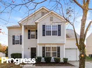 1024 Penncross Dr, Raleigh, NC 27610