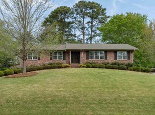 1749 Carovel Cir, Birmingham, AL 35216