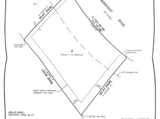 2251 Midhurst Rd, Downers Grove, IL 60516