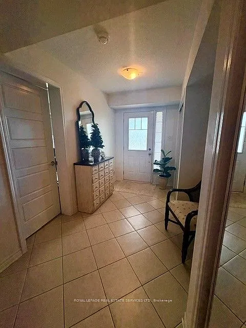 4 bed, $3,450 — Photo 3