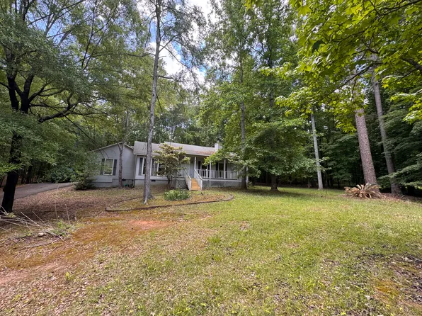 112 Oak Leaf Cir, Eatonton, GA 31024