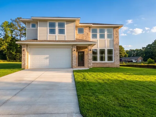 2873 Bunker Dr, Auburn, AL 36832