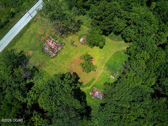 3rd image of 17711 Quail Rd