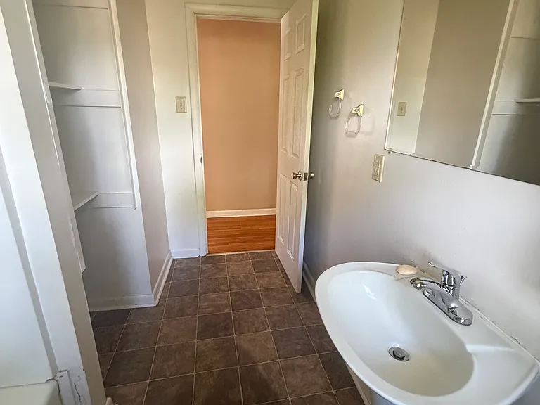 613 Ellen Dr — Photo 21