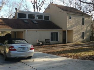 340 River Knoll Dr NW, Atlanta, GA 30328