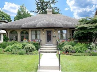 2419 E Shorewood Blvd, Shorewood, WI 53211
