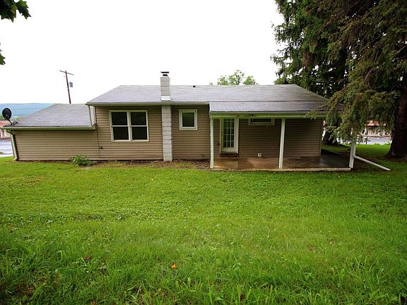 5th image of 121 Clemens Ln