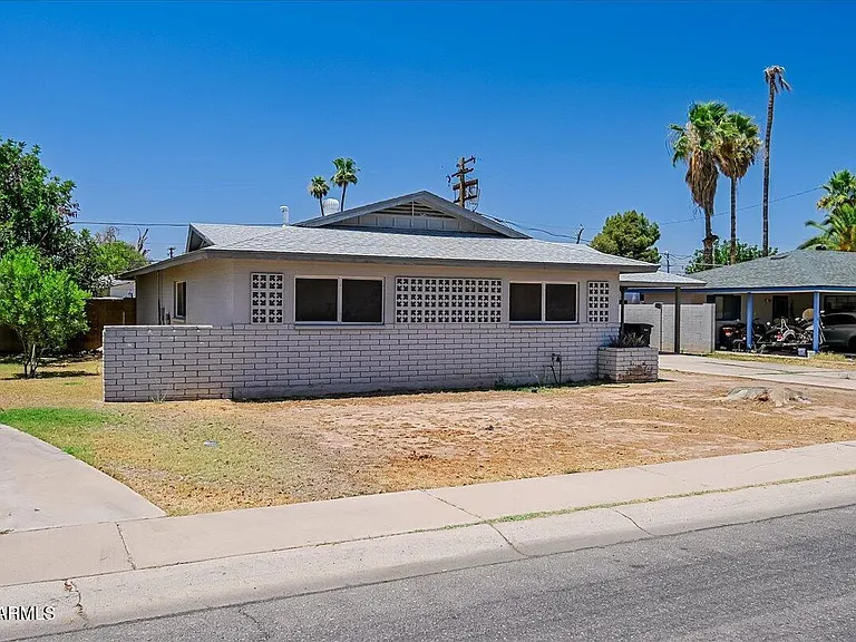 536 N Cheri Lynn Dr — Photo 3