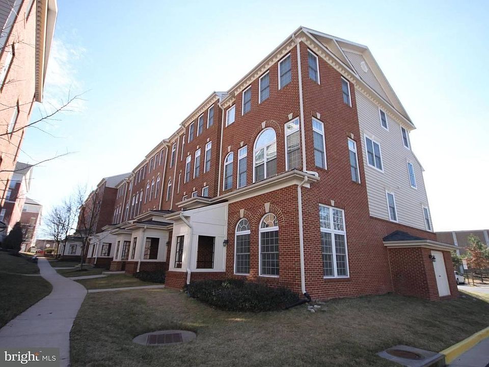 1st image of 4466 A Beacon Grove Cir