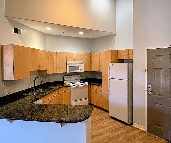 1501 Front St #629 — Photo 5