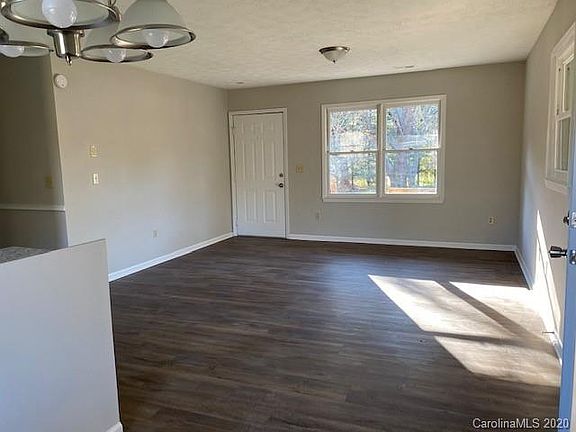 5th image of 95 Cedar Creek Dr #13731