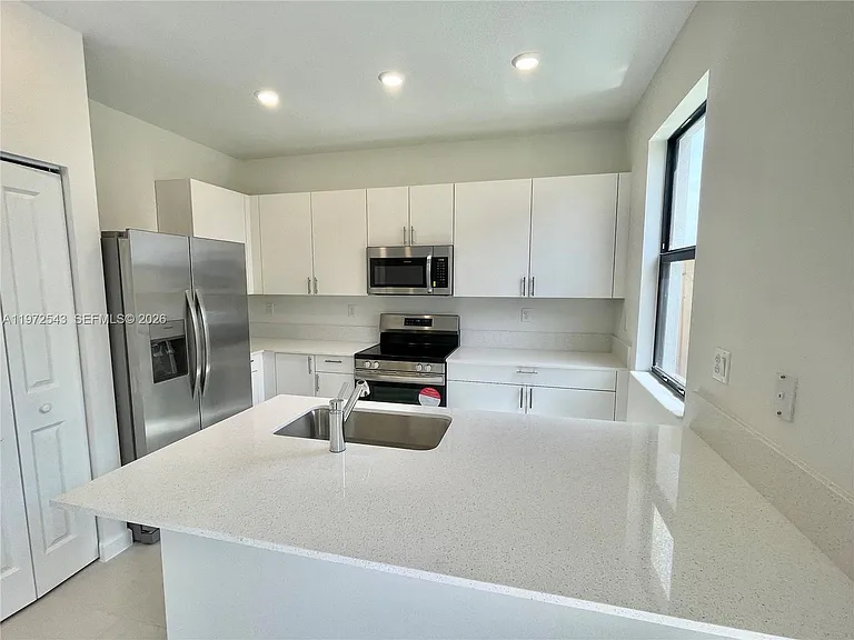 23017 SW 129th Pl — Photo 5