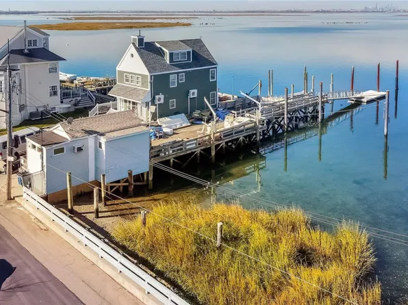 929 Shad Creek Road, Broad Channel, NY 11693