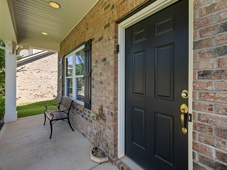 167 Alexandria Dr — Photo 10