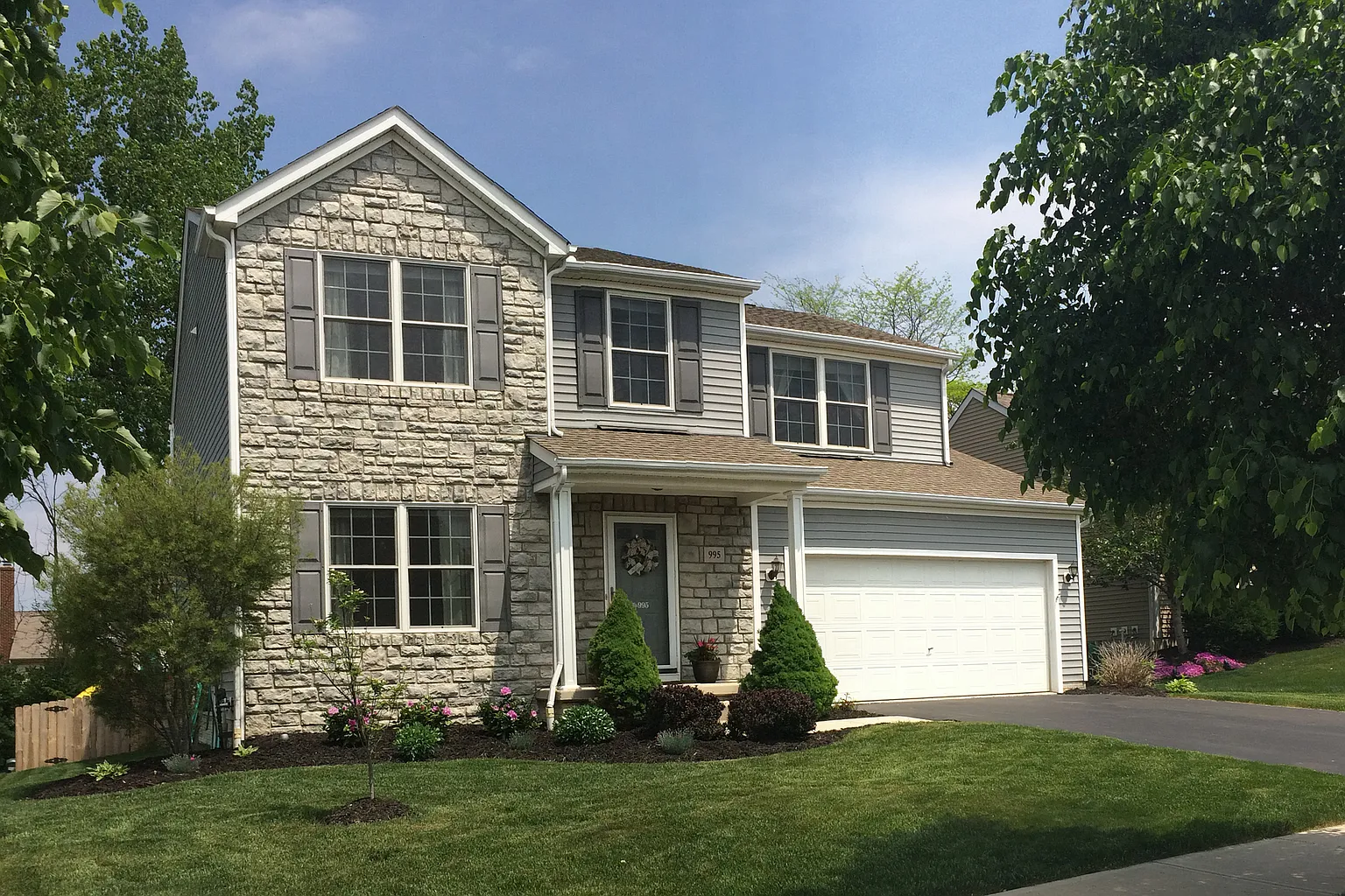 995 Sapphire Flame Ct photo 1