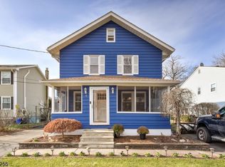 10 White Oak Rd, Parsippany, NJ 07054