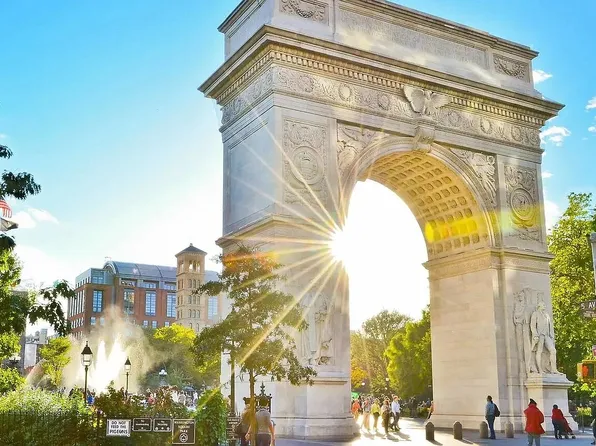 211 Thompson Street image 1 of 10