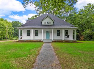 136 Gray St, Woodruff, SC 29388