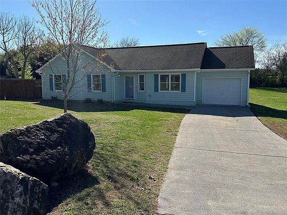 5th image of 57 Jennifer Ln NE
