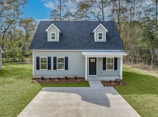 77 Tafflinger Rd, Crawfordville, FL 32327