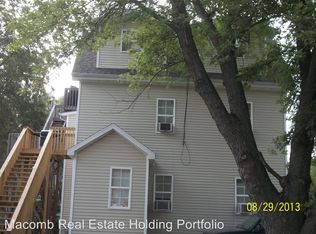 612 N Johnson St APT 3, Macomb, IL 61455