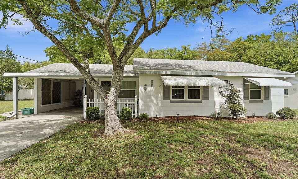 1st image of 8 Angeles Rd