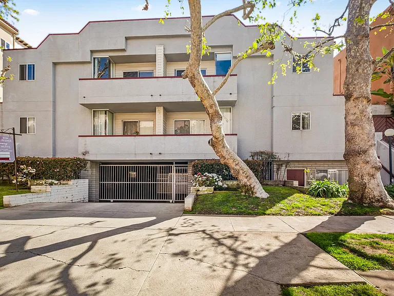 10376 Almayo Ave — Photo 102