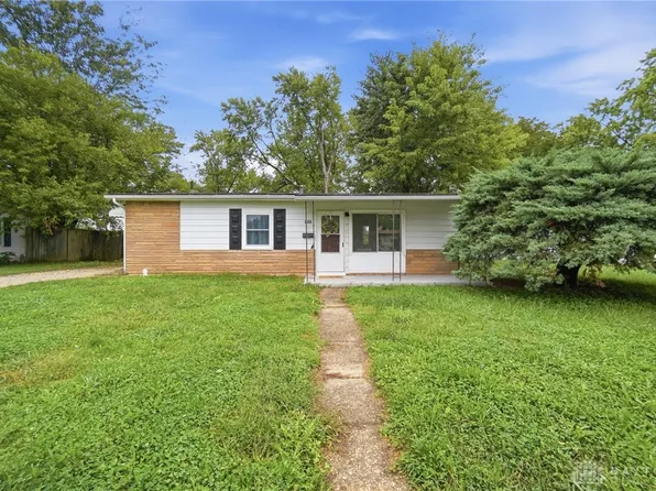 800 N Scott St, New Carlisle, OH 45344