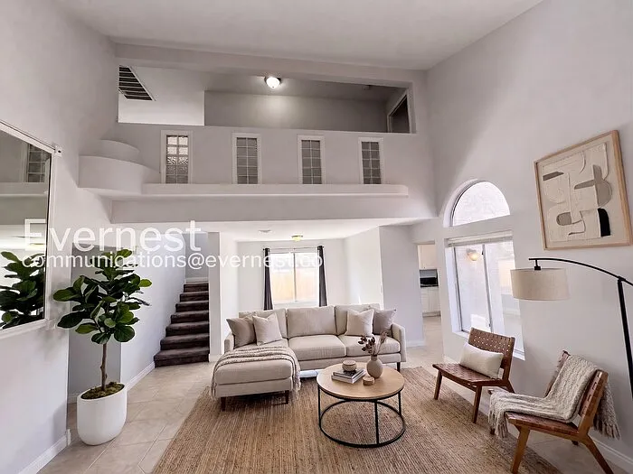 3 bed, 2.5 bath, 1510 sqft, $2,190 — Photo 2