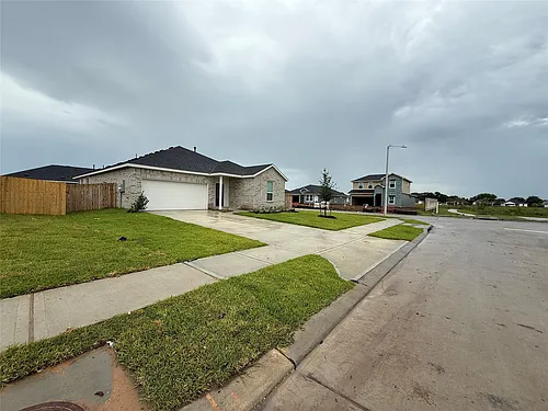 423 Amy St Photo 1