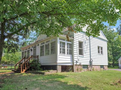 25 Lake Road, Valley Cottage, NY, 10989