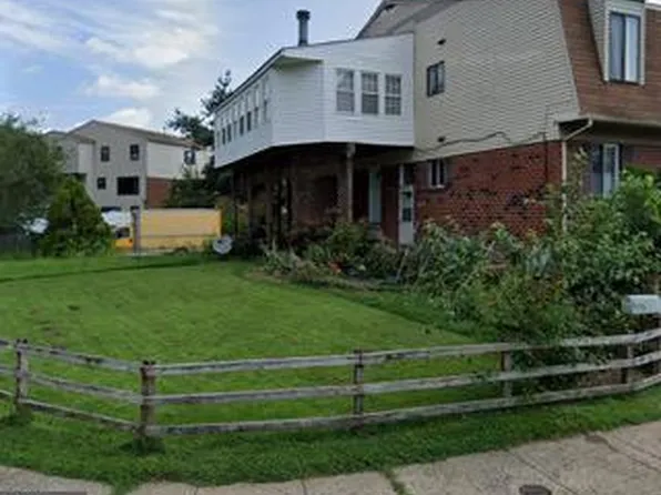 1701 Scotchbrook Dr #B, Philadelphia, PA 19115