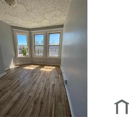 31 Riverview Pl #7 — Photo 1