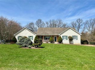 1163 Marfield Dr, Nazareth, PA 18064